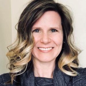 Meet your Posher, Jona